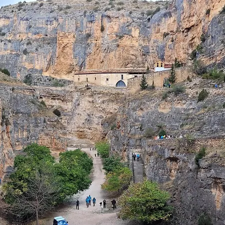 Santa Agueda Semesterbostad *